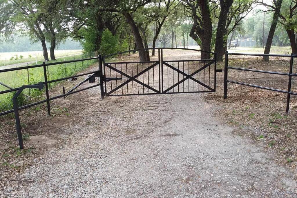 The Lonely Bull Luxury Container On 5 Acres *